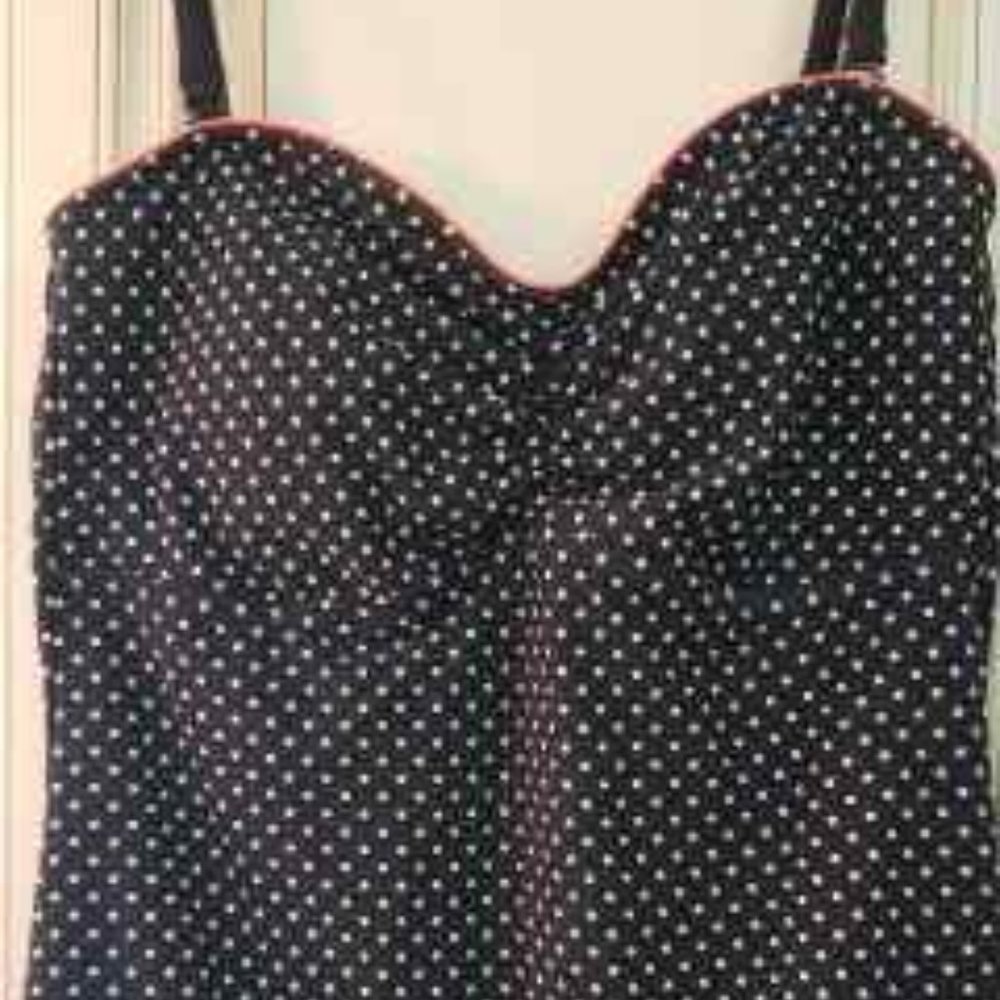 Size Large Swim Top with ruffled bottom